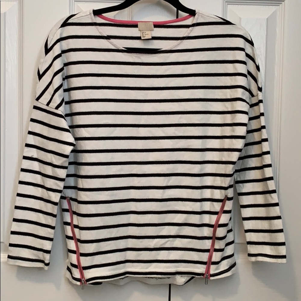 Striped Top- Zipper Details
